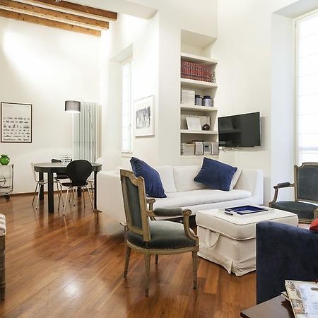 Italianway-Brisa Apartment มิลาน ภายนอก รูปภาพ