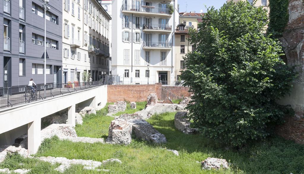 Italianway-Brisa Apartment มิลาน ภายนอก รูปภาพ